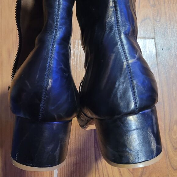 Gee WaWa Anthropologie Distressed Black & Gold Lava Ankle Boots Boho Steampunk - Picture 3 of 11